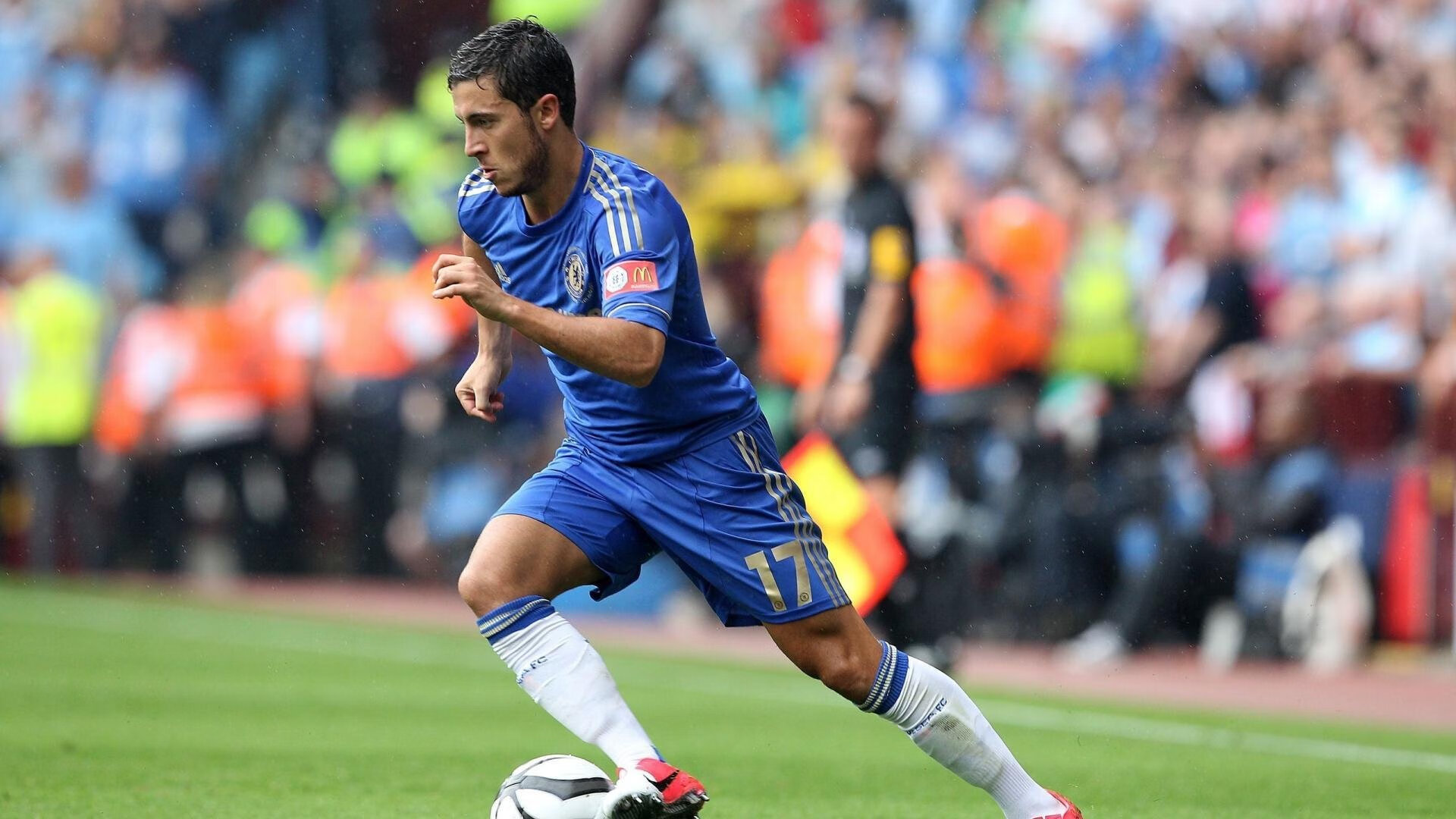 九游体育娱乐-莫伊：作为全黑队前锋中的核心力量，他的表现让对手无法抵挡，莫伊兹简历